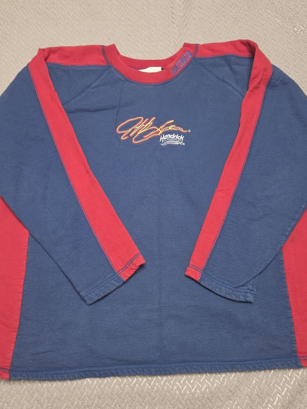 Competitors View NASCAR Hendrick Motorsports Long Sleeve Shirt Blue/Red L